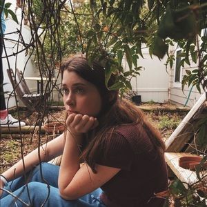 Meet your Posher, Hailey